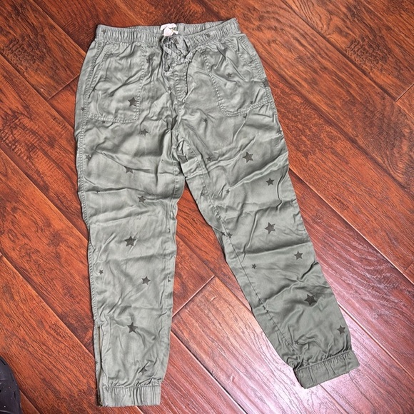 C & C California pull on green jogger pant with stars - Picture 2 of 13